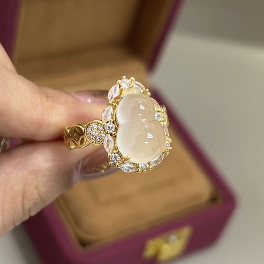 French Style Retro Affordable Luxury Money Water-foam Jade Gourd Ring
