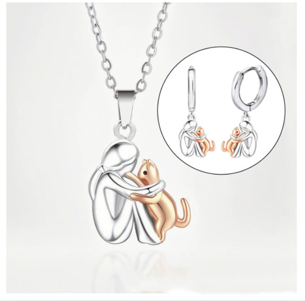 Fashionable And Creative Little Girl Hug Kitty Necklace