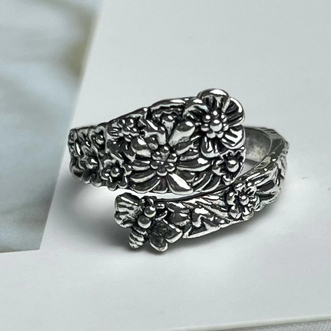 Ancient Flower Rose Gold Bee Ancient Silver Open Ring