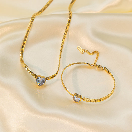 European And American Fashion White Zircon Love Necklace