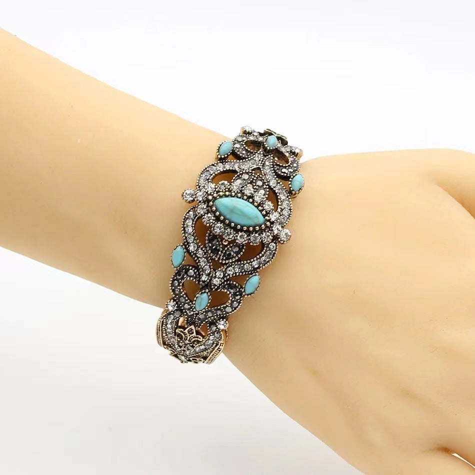 Vintage Bracelet Alloy Fashion Gray And Lake Blue